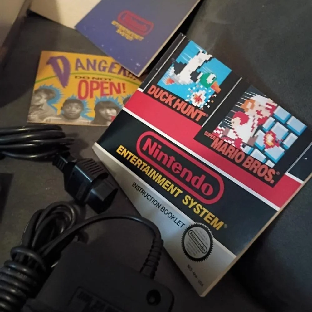 Nintendo NES Game Console